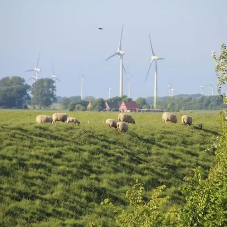 With 2 Bedrooms Дом отдыха