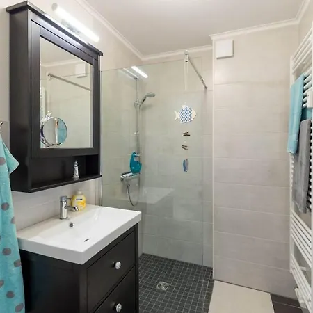 Дом отдыха With 2 Bedrooms *