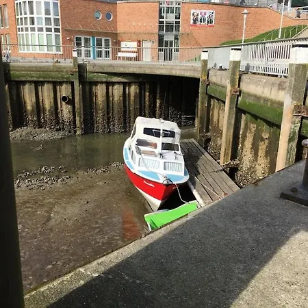 Дом отдыха With 2 Bedrooms Westerdeichstrich